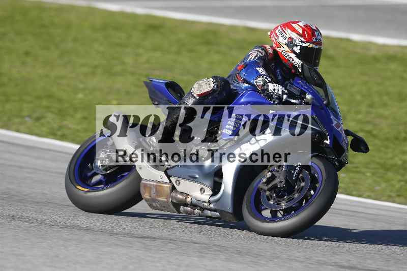 /Archiv-2025/02 28.-31.01.2025 Moto Center Thun Jerez/gruen-green/70